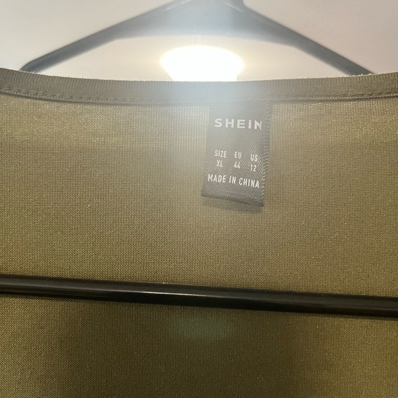 Dress - Picture 4 of 5